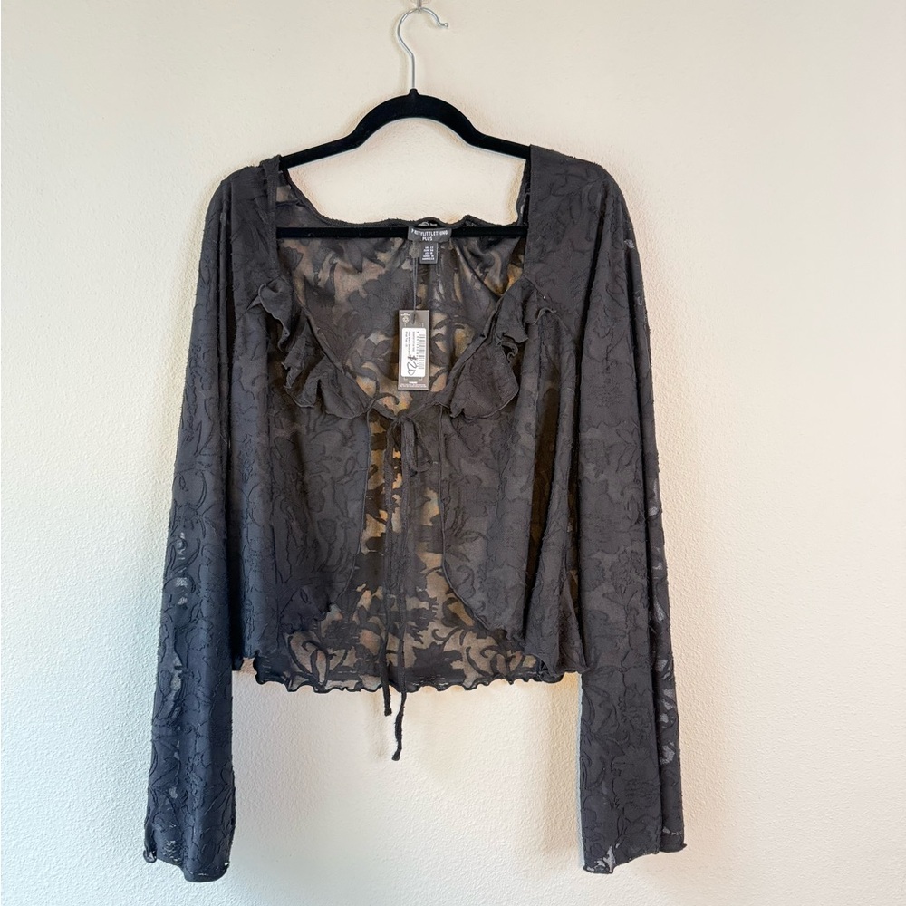 PrettyLittleThing Charcoal Floral Mesh Blouse
